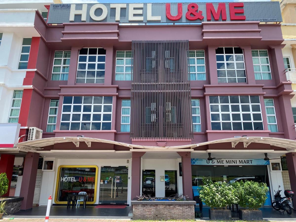 Hotel U And Me Kulai Exterior foto