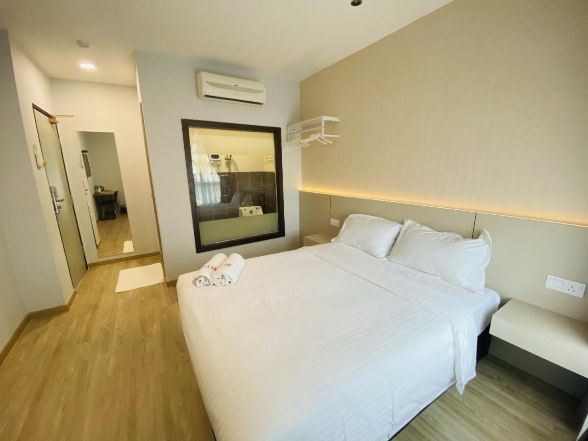 Hotel U And Me Kulai Exterior foto